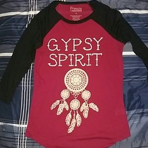 3/4 sleeve t shirt